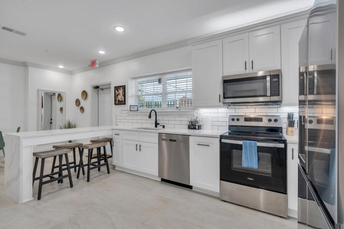 Sleeps 24-Spacious Suites Near Fq W Pool New Orleans Exteriér fotografie