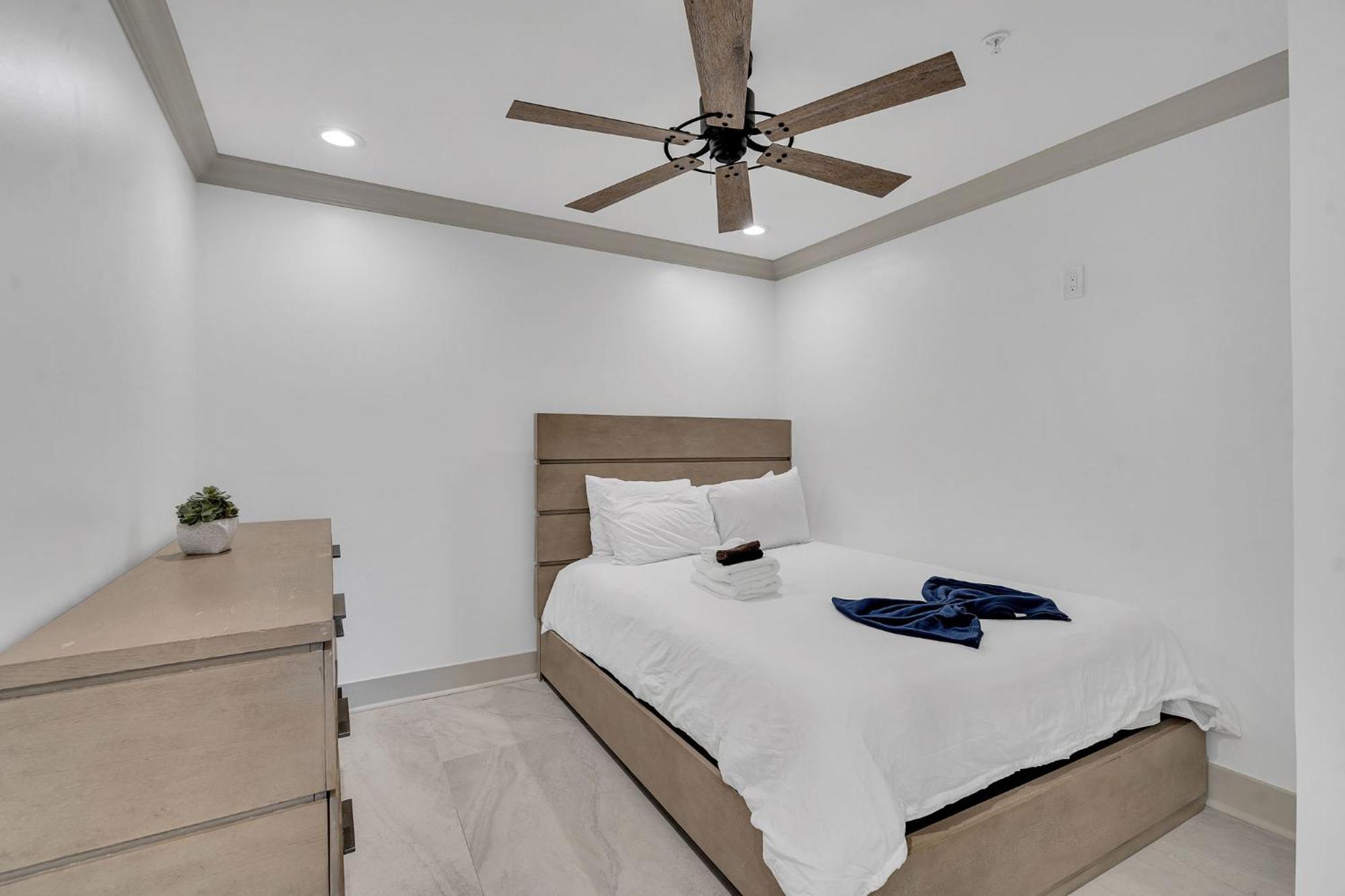 Sleeps 24-Spacious Suites Near Fq W Pool New Orleans Exteriér fotografie